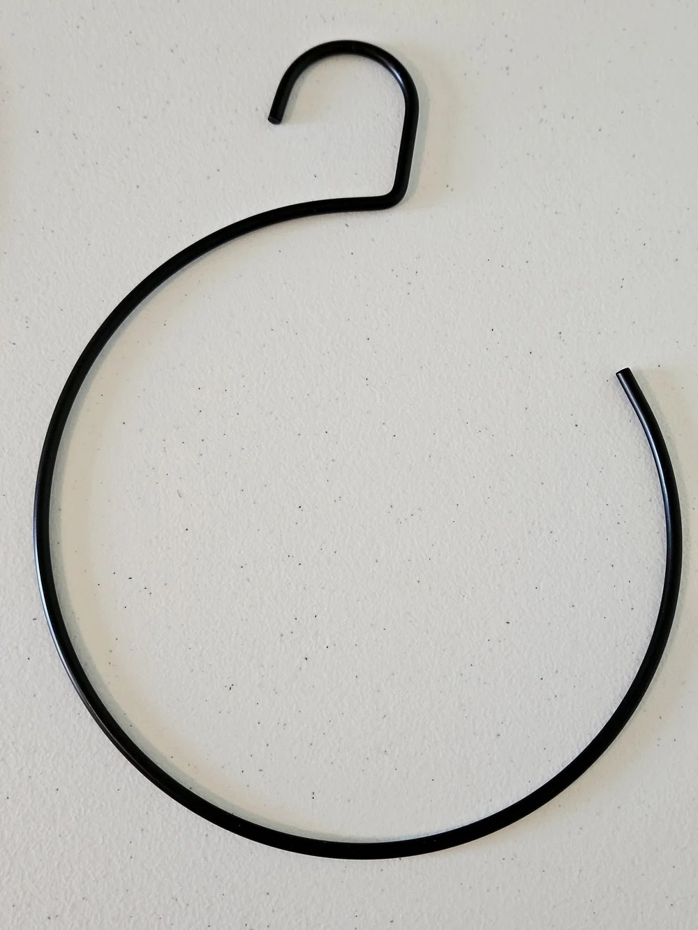 2 Black Metal Scarf & Belt Organizer Hangers Closet Storage Hooks